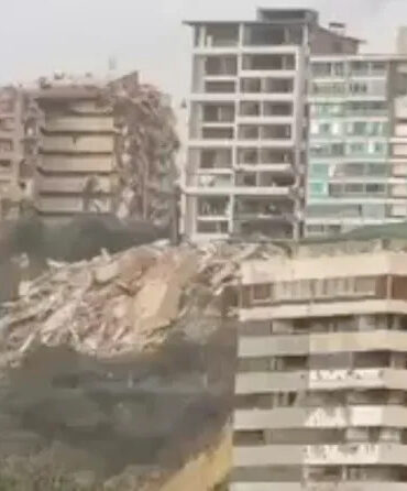 Un terremoto en Venezuela causa 32 muertos y derrumbes en La Guaira